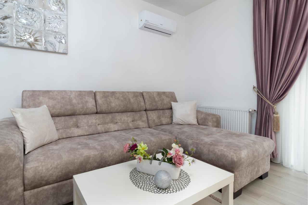 Premier Apartment Luceafarul Gran Varadino Esterno foto